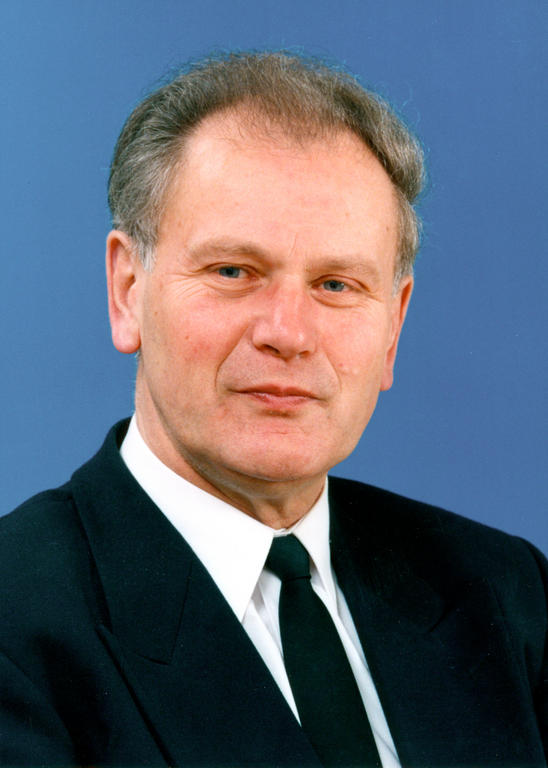 Bernhard Friedmann - publishable